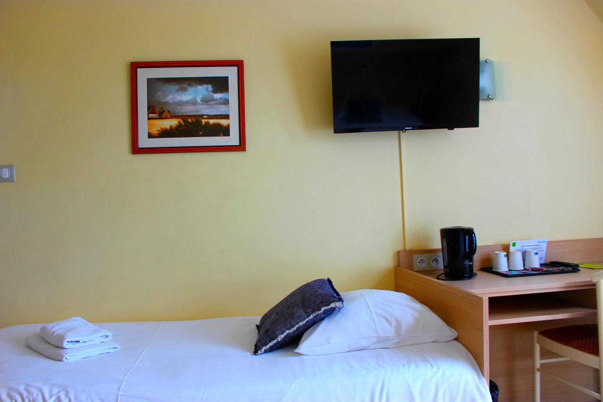 Breiz Armor Hotel Pouldreuzic Szoba fotó